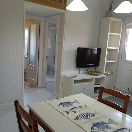 Апартаменты La Revilla Apartment,