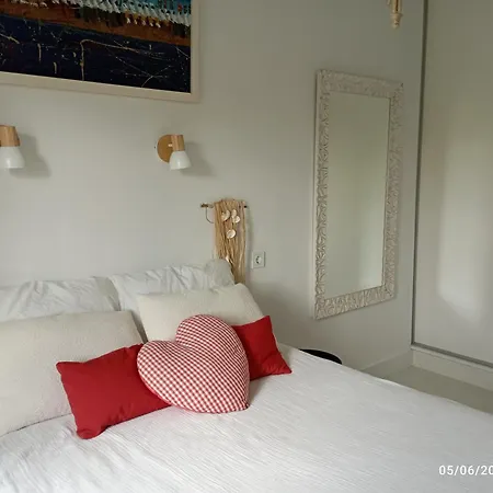 Апартаменты La Revilla Apartment, *
